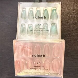 Ardene Nailed It Press-On Nails - Mint Green & Blush Pink